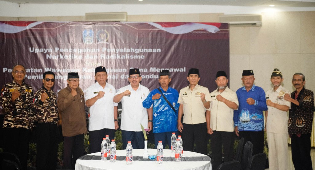 Kawal Pemilu Damai, Bakesbangpol Bersama Komisi A DPRD Jatim Gelar Sosialisasi Pencegahan Penyalahgunaan Narkoba dan Radikalisme