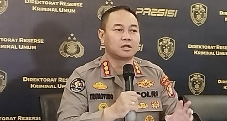 Seorang Pria Tak Dikenal Ditangkap Usai Serang Penjaga Rumah Dinas Kapolri Kapolri