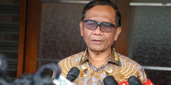 Mahfud MD Kenang Rizal Ramli Sahabat Seperjuangan
