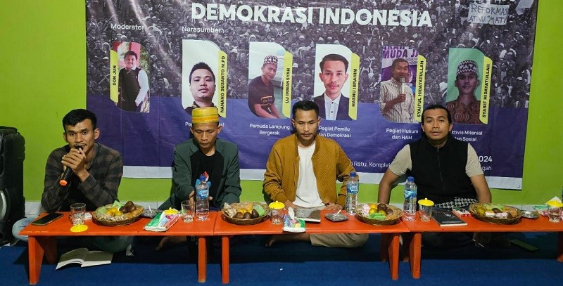 Gelar Bedah Buku, Elemen Masyarakat Lampung Tengah Bahas Masa Depan Dempkrasi Indonesia