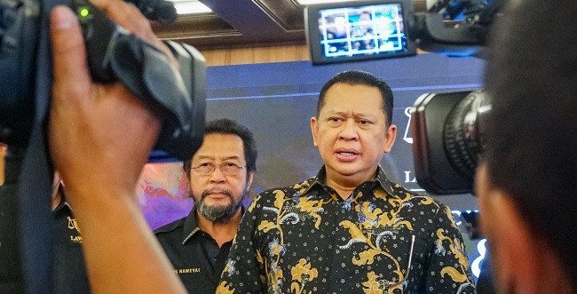 Bamsoet Ingatkan Maskapai Penerbangan Nasional Mengikuti Standart Penerbangan Internasional