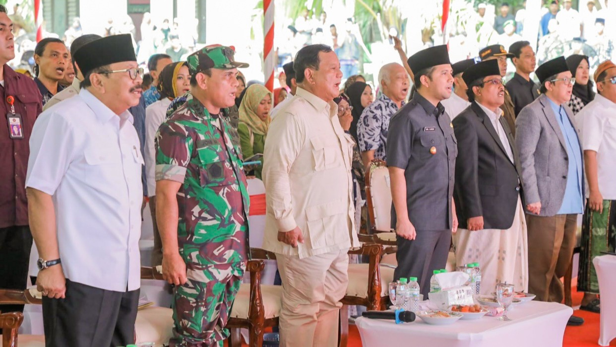 Dampingi Menhan RI Resmikan Sumber Air Bersih se-Madura, Emil: Kebutuhan Air Sangat Penting