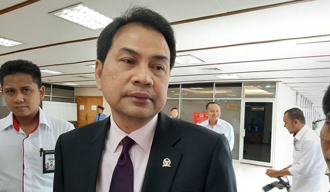 KPK Periksa Aziz Syamsuddin soal Aliran Uang Kasus Rita Widyasari