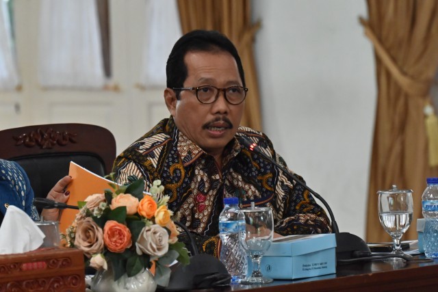 DPR Minta KPU Susun Regulasi Agar Pemilih Tak Ber-KTP Terdaftar di DPT Dapat Gunakan NIK di KK