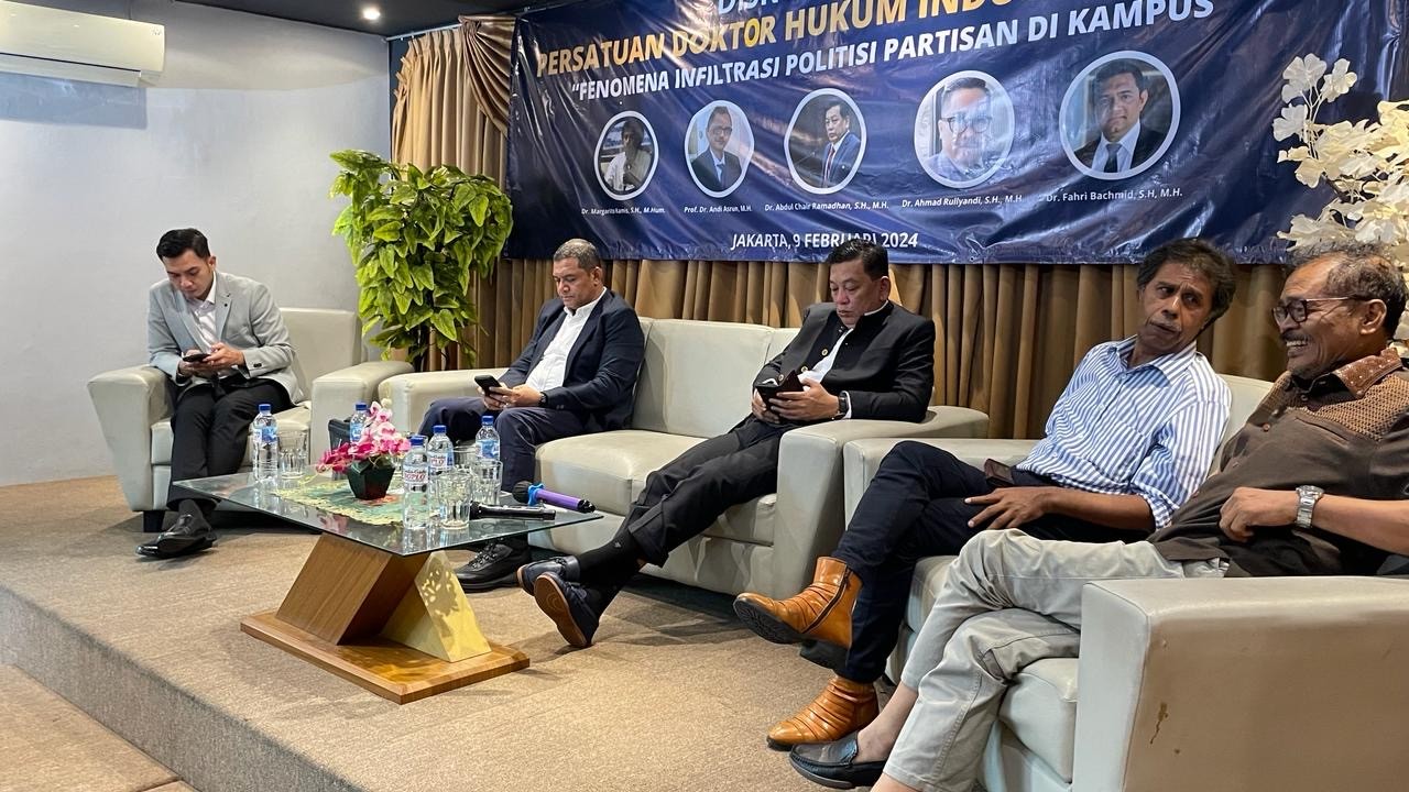 Kritik Kampus ke Jokowi Dinilai Sengaja Disetting untuk Ganggu Prabowo-Gibran