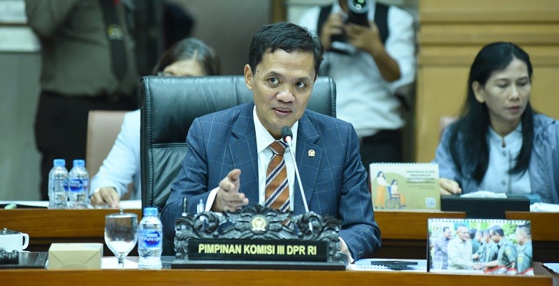 Komisi III DPR Setujui Permohonan Pemberian Kewarganegaraan RI Bagi Tiga WNA
