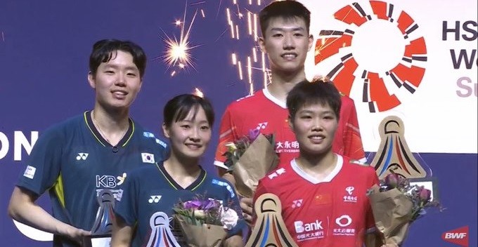 Feng Ya Zhe/Huang Dong Ping Raih Juara French Open 2024 