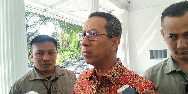 Tadi Pagi 16 RT di Jakarta Terendam Banjir, Heru Budi: Kondisinya Masih Aman, Cepat Surut