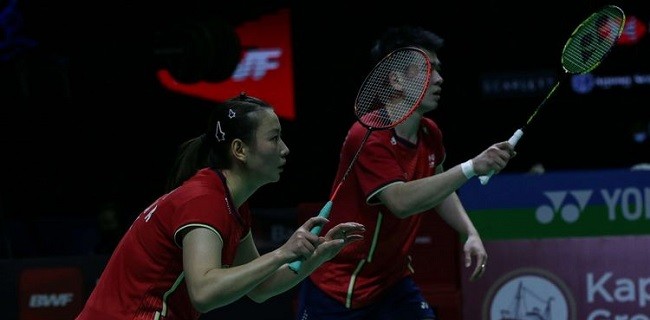 Kalahkan Rekan Senegaranya, Zheng/Huang ke Final All England