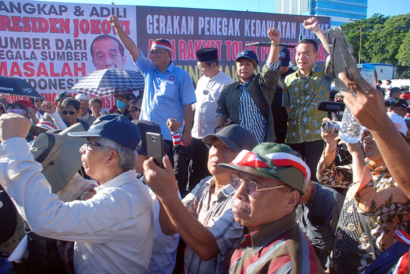 Sejumlah Anggota DPR Temui Pendemo