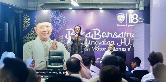 Peringati HUT IMI ke-118 Tahun, Bamsoet Berikan Santunan Anak Yatim