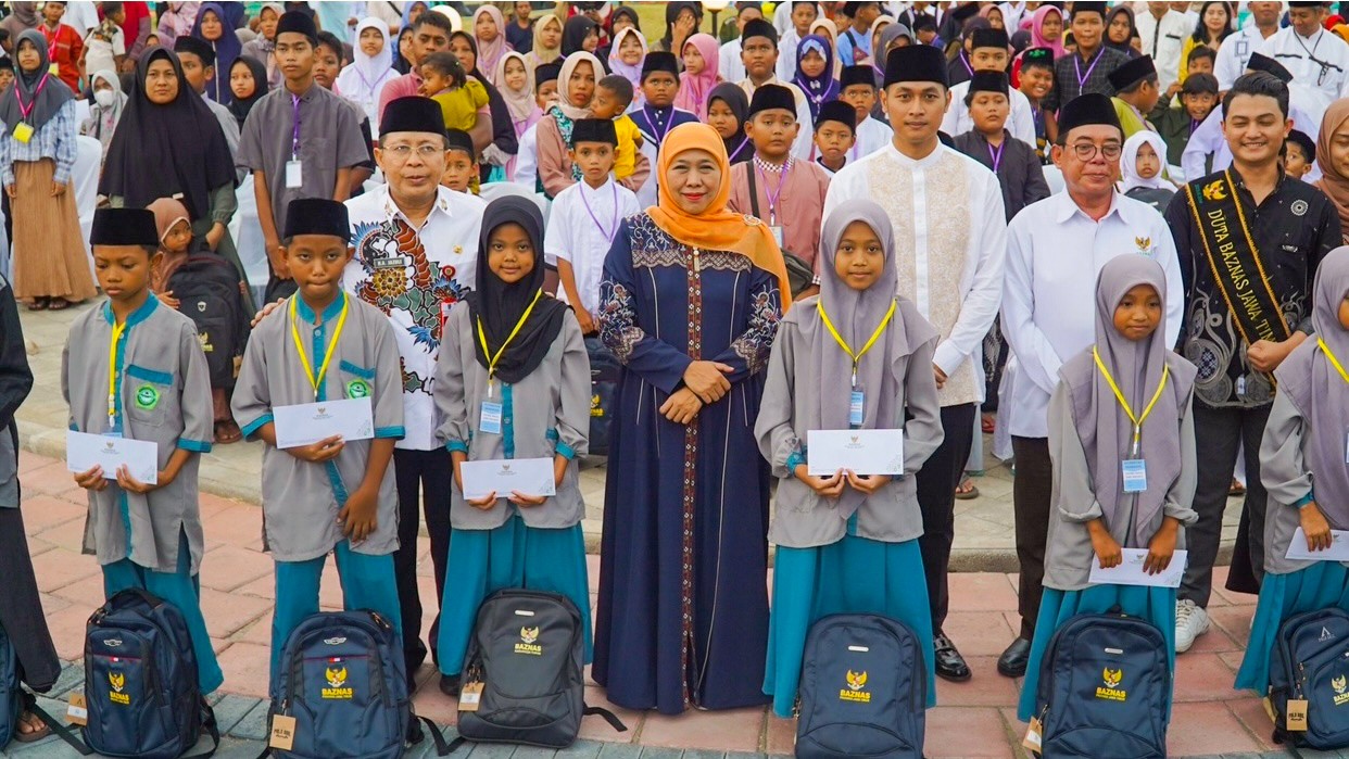 Resmikan Tuban Abirama Rest Area Bersama 2000 Yatim, Khofifah Apresiasi Pemkab Tuban