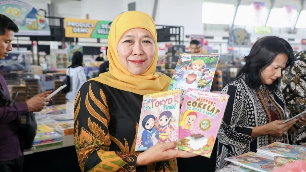 Hari Buku Internasional 2024, Khofifah: Jadikan Buku Sumber Pengetahuan, Ide dan Kreativitas
