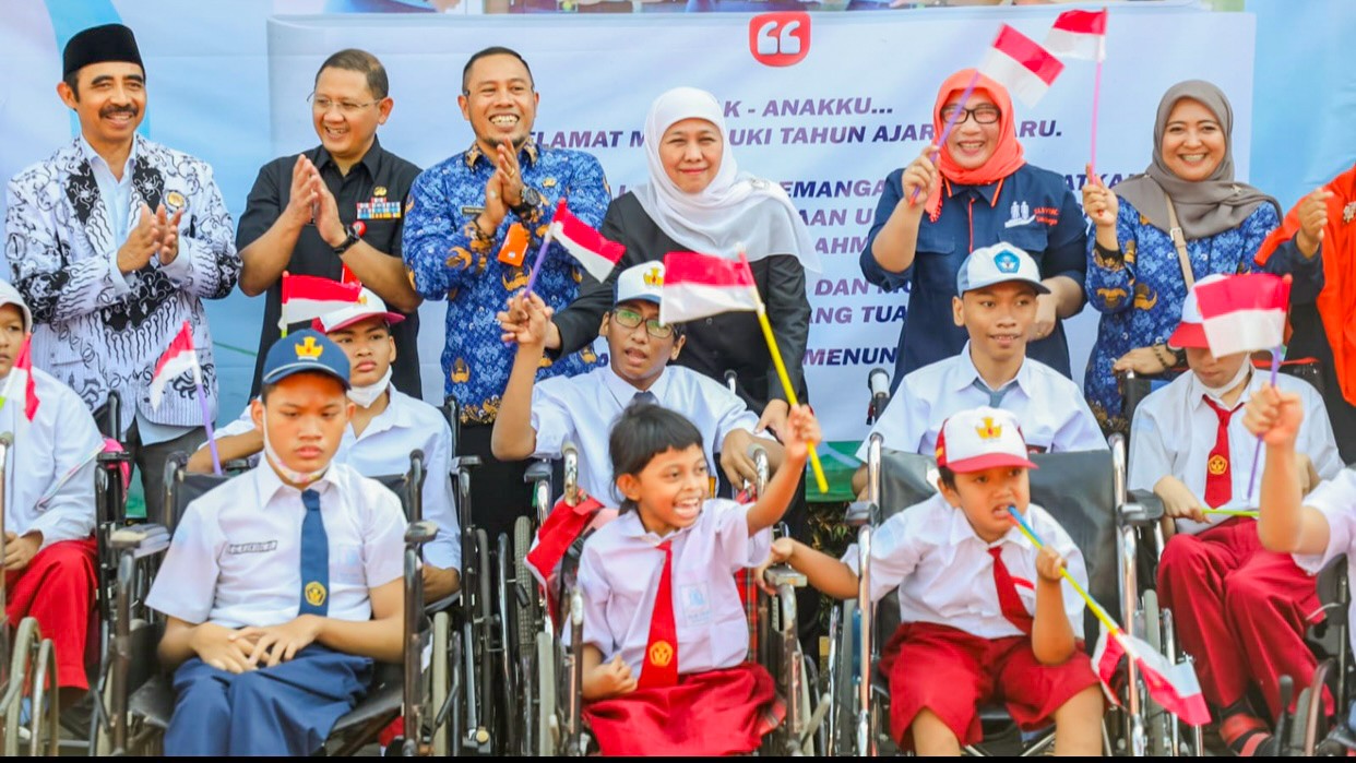 Hardiknas 2024, Khofifah Ajak Maksimalkan Merdeka Belajar untuk Cetak Generasi Problem Solver