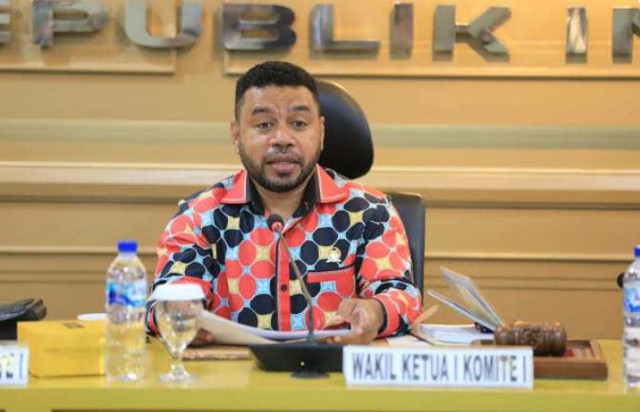 Krusial Jelang Pilkada, Senator Filep Uraikan Definisi OAP Perspektif Antropologi Hukum Hingga Politik Hukum