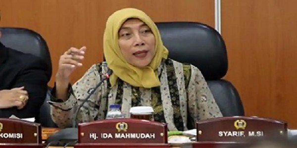 Kondom Berserakan di RTH Tubagus Angke, DPRD DKI: Perlu Evaluasi Petugas dan CCTV-nya 