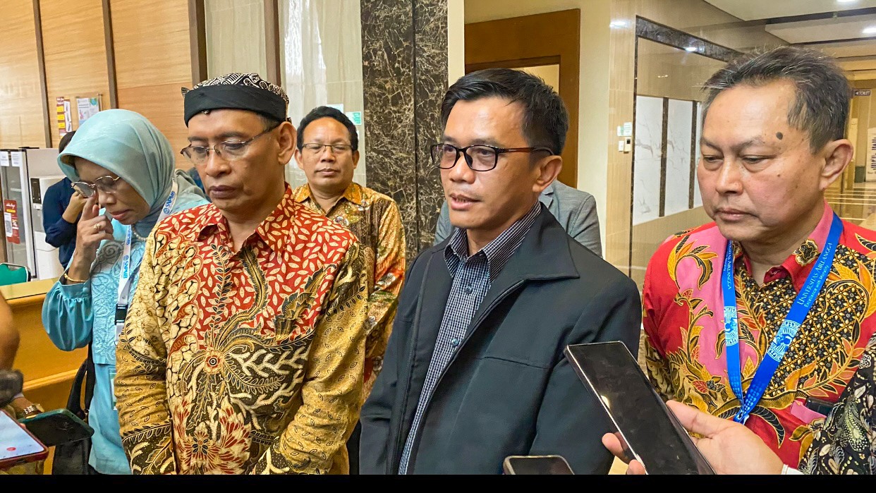 Dirjen Diktiristek RI Apresiasi Pelaksanaan UTBK-SNBT 2024 di Unair Berjalan Tanpa Kecurangan