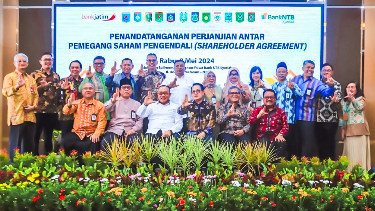MoU Bank Jatim dengan Pemprov NTB & Bank NTB Syariah, Adhy Harap Kemajuan bagi 2 Provinsi