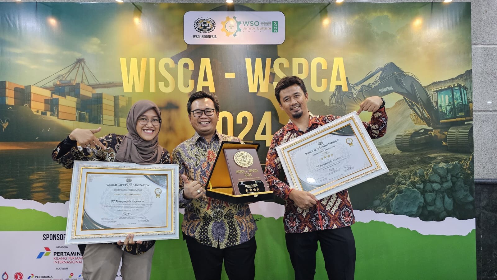 PT Pamapersada Torehkan 2 Prestasi Bidang Safety, Gold Category dan Concerned ESG
