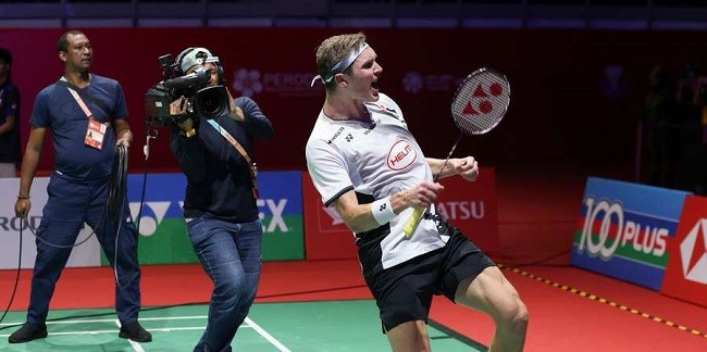 Viktor Axelsen Kandaskan Lakshya Sen di Singapura Open