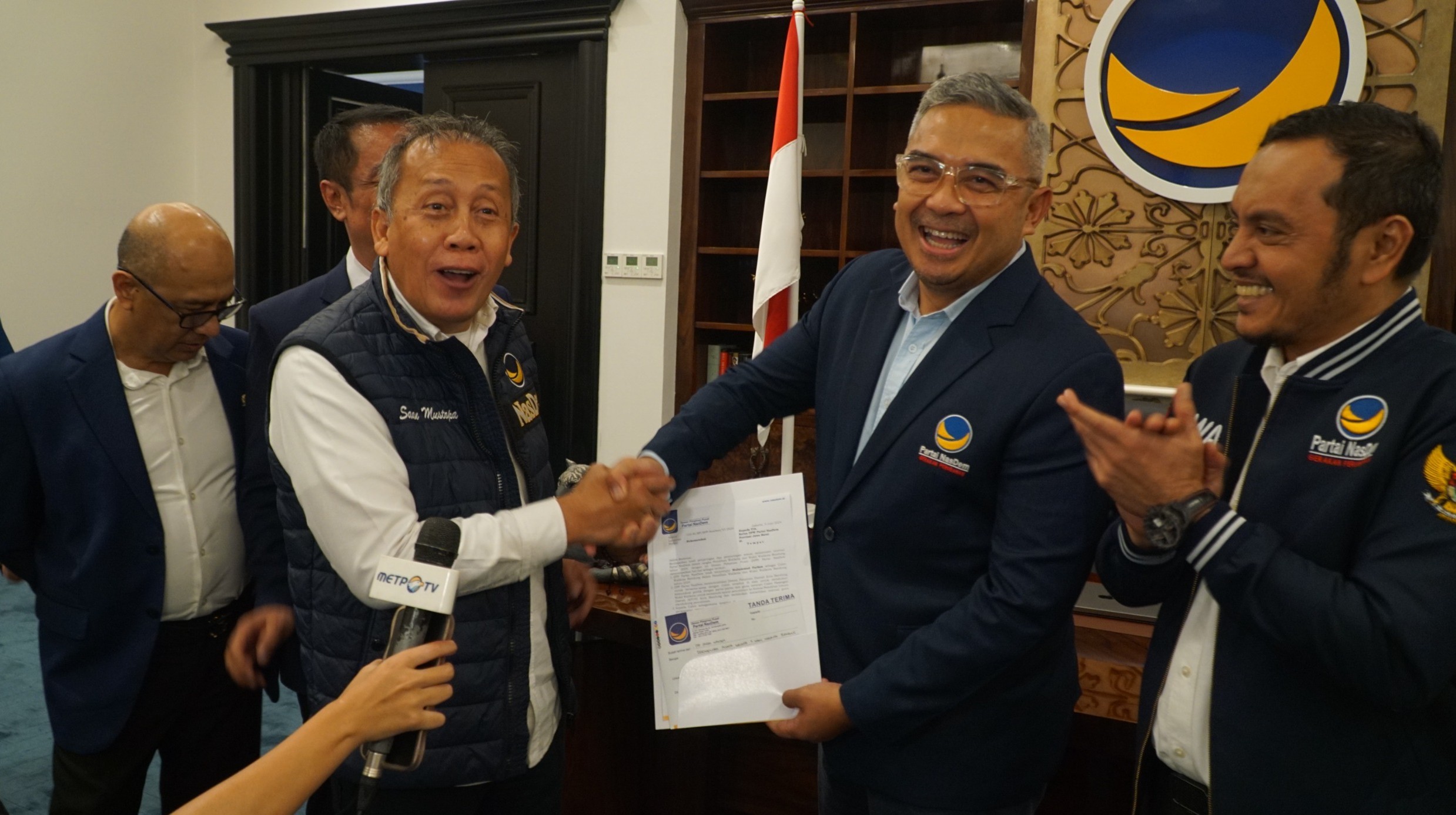 Pilkada Jabar: NasDem Usung Farhan di Pilwalkot Bandung, Lucky Hakim di Indramayu
