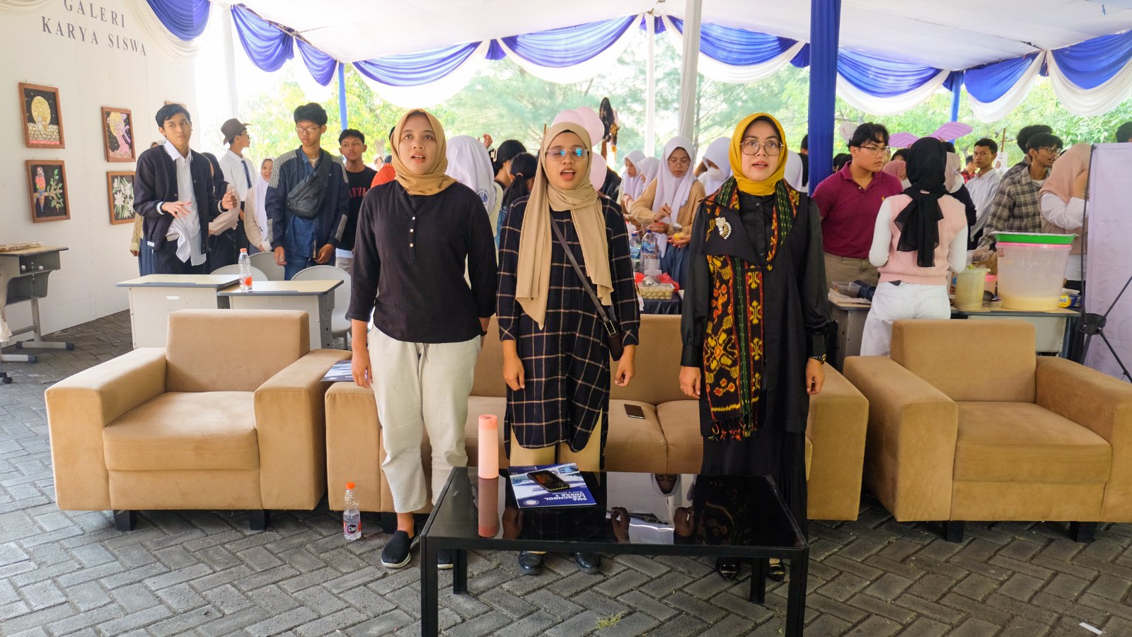 Antusiasme Berkobar, SMA Labschool Unesa 1 Selenggarakan Gebyar P5 dan Inovasi Kewirausahaan