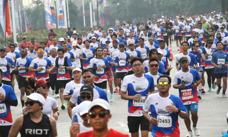 Lautan Pelari Penuhi Kawasan Sudirman Thamrin dalam Ajang BTN JAKIM 2024