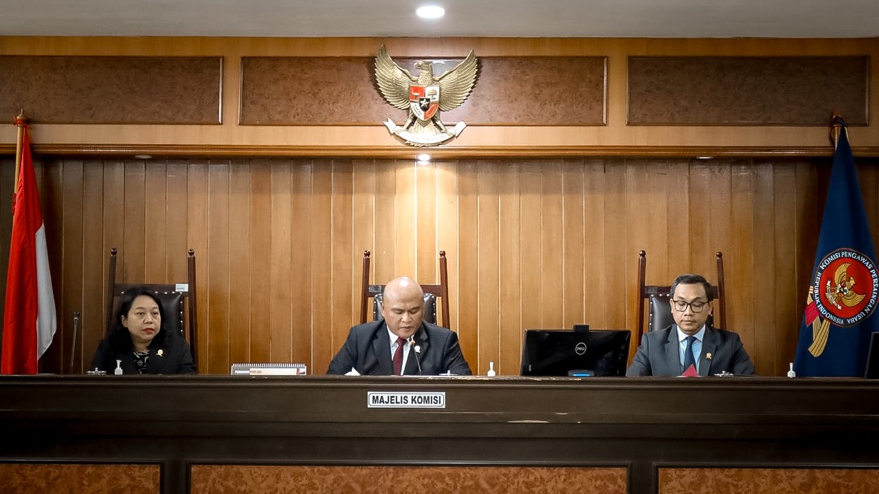 Dokumen Google Tidak Lengkap, Sidang Majelis di KPPU Tertunda