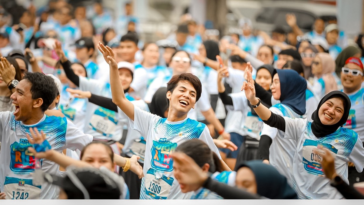 1.500 Pelari Ikuti PLN Mobile Color Run 2024