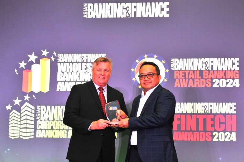 BTN Raih Penghargaan Indonesia Domestic Technology & Operation Bank Of The Year di Ajang ABF Wholesale Banking Awards 2024