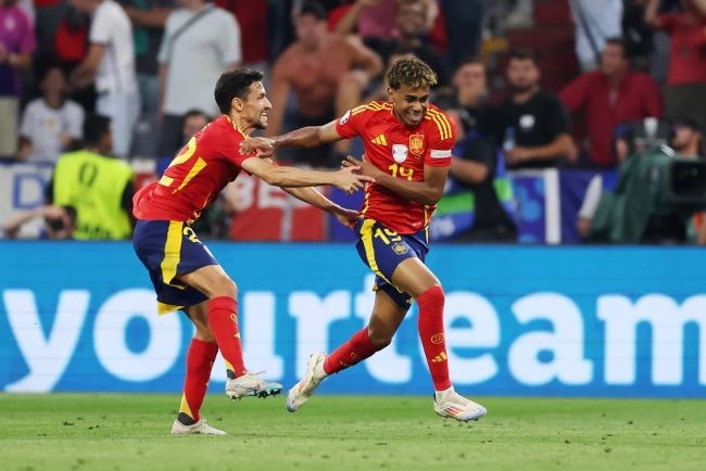 Jadi Pencetak Gol Termuda di Piala Eropa, Pelatih Spanyol Puji Kejeniusan Lamine Yamal