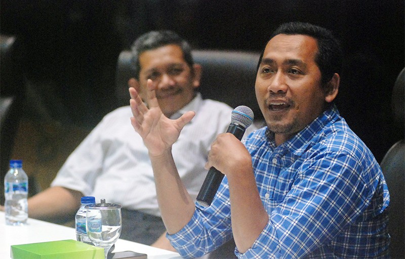 Dialektika Demokrasi Tema "Pansus Haji Jawab Masalah Haji Selama ini? "