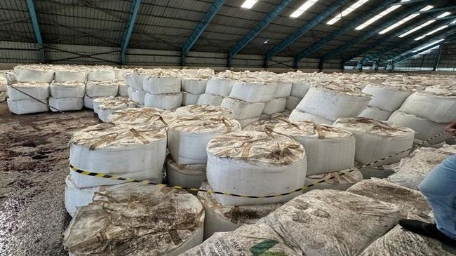 Korupsi PT SMIP, Kejagung Sita Dua Ribu Ton Gula Impor