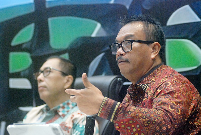 Forum Legislasi  tema " Pemerintah Terbitkan UU Kesehatan, Langkah Cepat Lindungi Kesehatan Masyarakat ! "