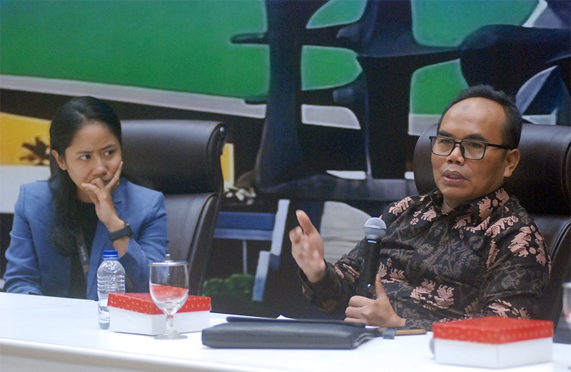 Dialektika Demokrasi Tema " Mencari Solusi Mencegah Kekerasan Terhadap Anak di Indonesia "
