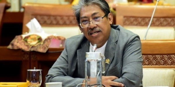 DPR Minta Pemerintah Jangan Mau Didikte Asing soal Program Transisi Energi