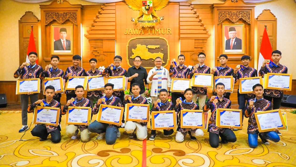 Raih 15 Emas, Jatim Sukses Pertahankan Juara Umum Pada LKS SMK Nasional XXXII Tahun 2024