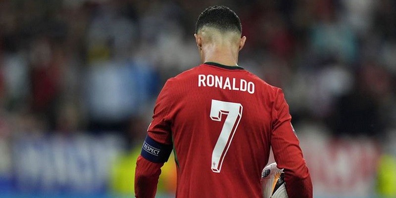 Cristiano Ronaldo Bantah Rumor Dirinya Pensiuan dari Timnas Portugal