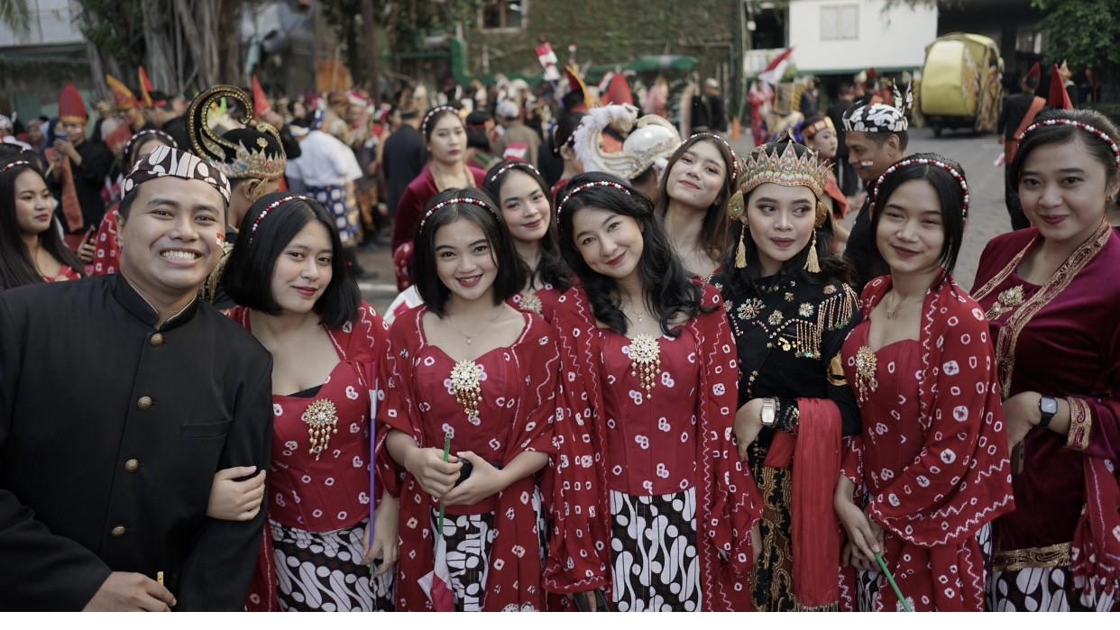 Gemilang HUT ke-79 RI, Mercure Surabaya Grand Mirama Satukan Tradisi