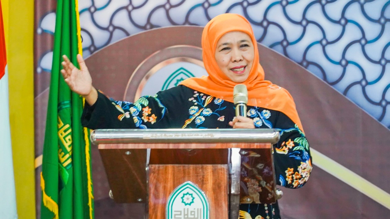 Ajak Mahasiswa Al Falah Assunniyyah Jember Jemput Indonesia Emas, Khofifah: Asah Leadership dan Jadilah Manager Leader