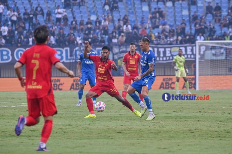 Foto: Momen-momen Kemenangan Persib atas Persija di Stadion Si Jalak Harupat