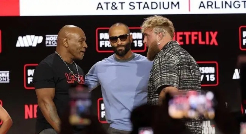 Tyson Pamer Sesi Latihan Persiapan Lawan Jake Paul