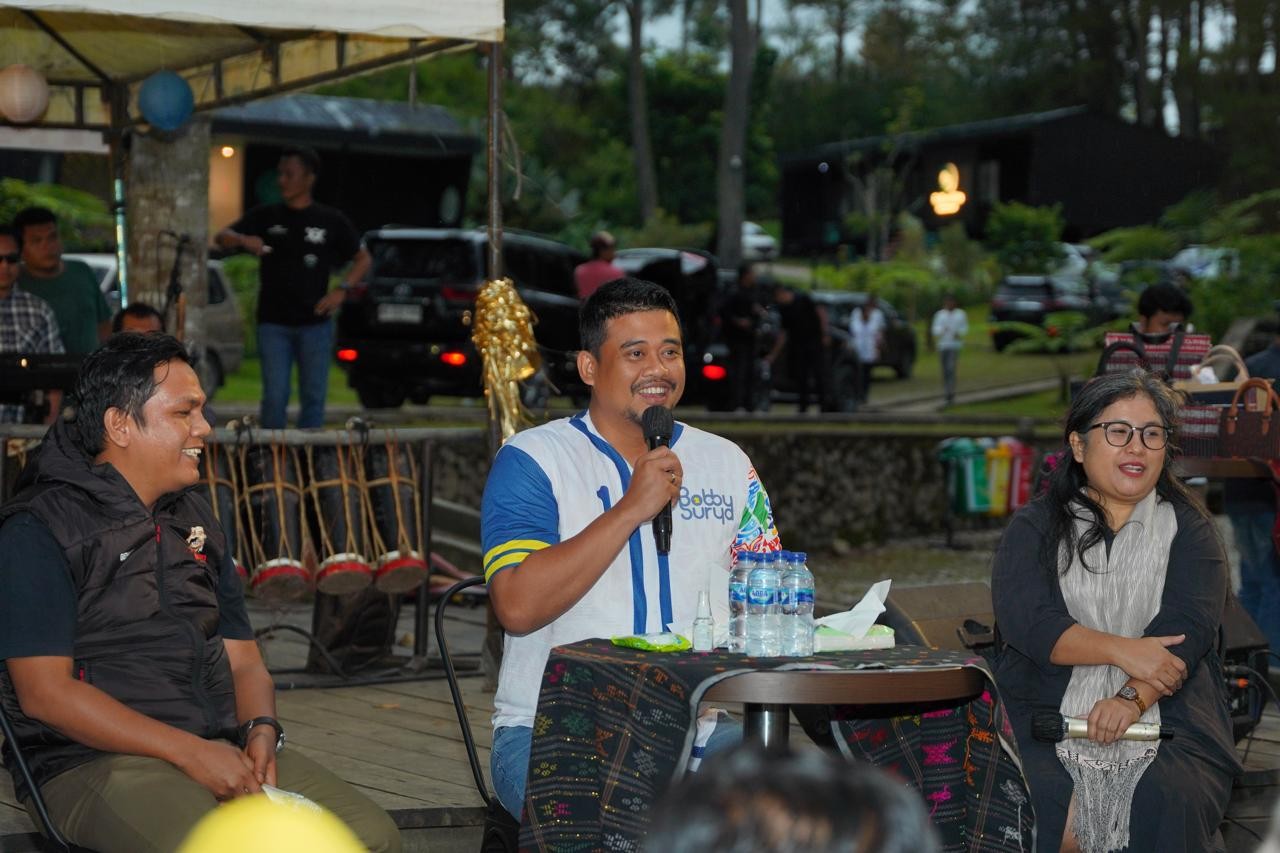Relasi Bobby-Surya Gelar Diskusi dengan Pelaku Ekraf-UMKM Danau Toba