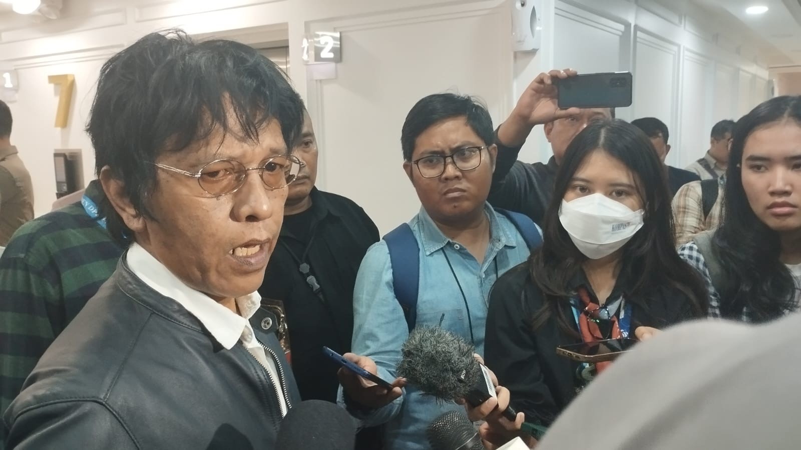 PDIP Nilai Kabinet Prabowo-Gibran Bakal Membebani Birokrasi