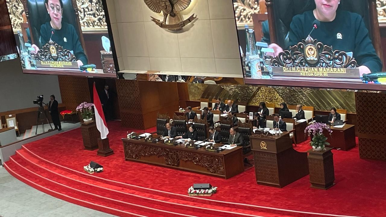 Paripurna DPR Setujui Komposisi Pimpinan Komisi