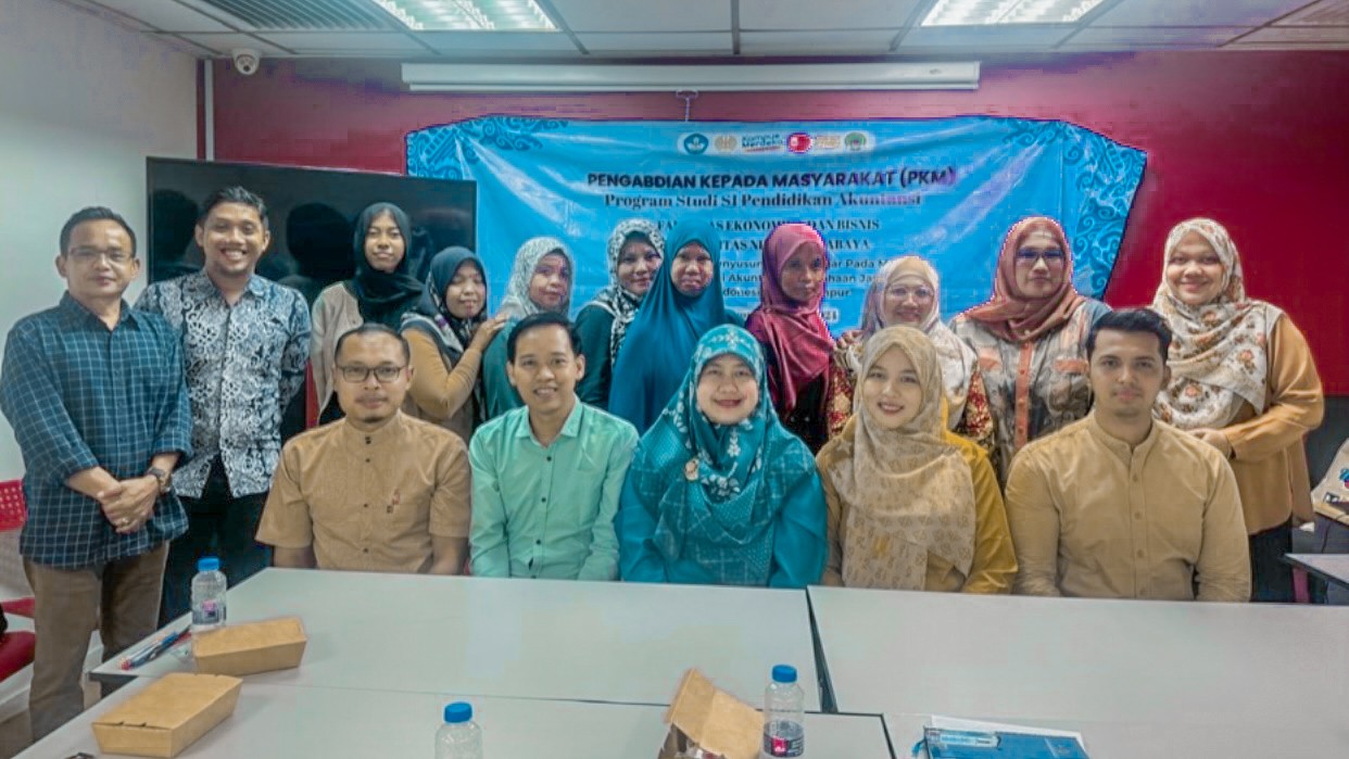 Jawab Tantangan Dunia Perusahaan Jasa, Dosen Unesa Latih Kurikulum Ekonomi Akuntasi di SIKL