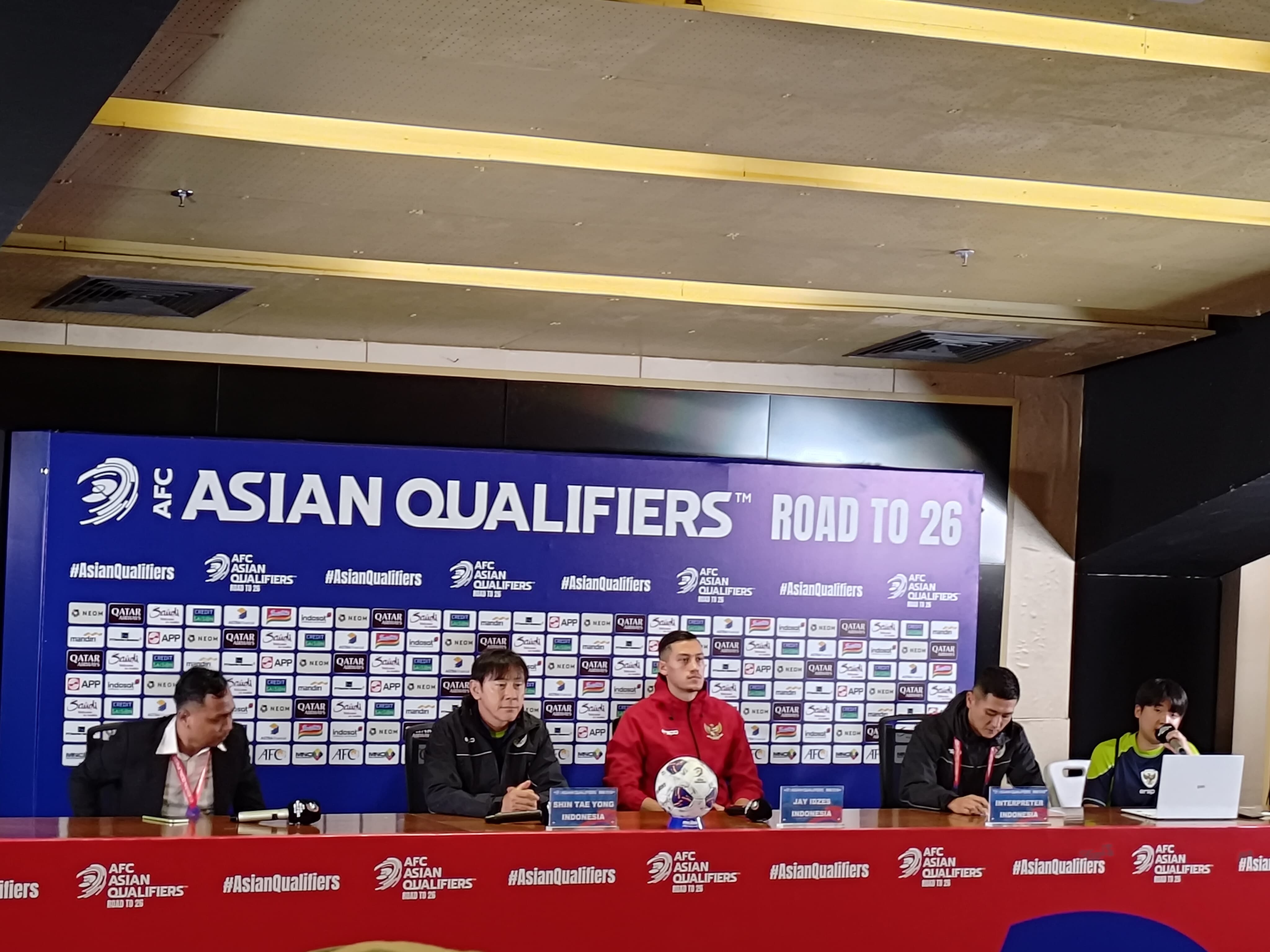 Jay Idzes Percaya Timnas Indonesia Bisa Berbuat Banyak Melawan Jepang