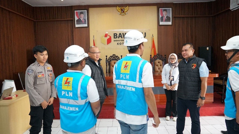 PLN Sukses Kawal Pasokan Listrik di Pilkada Jawa Timur