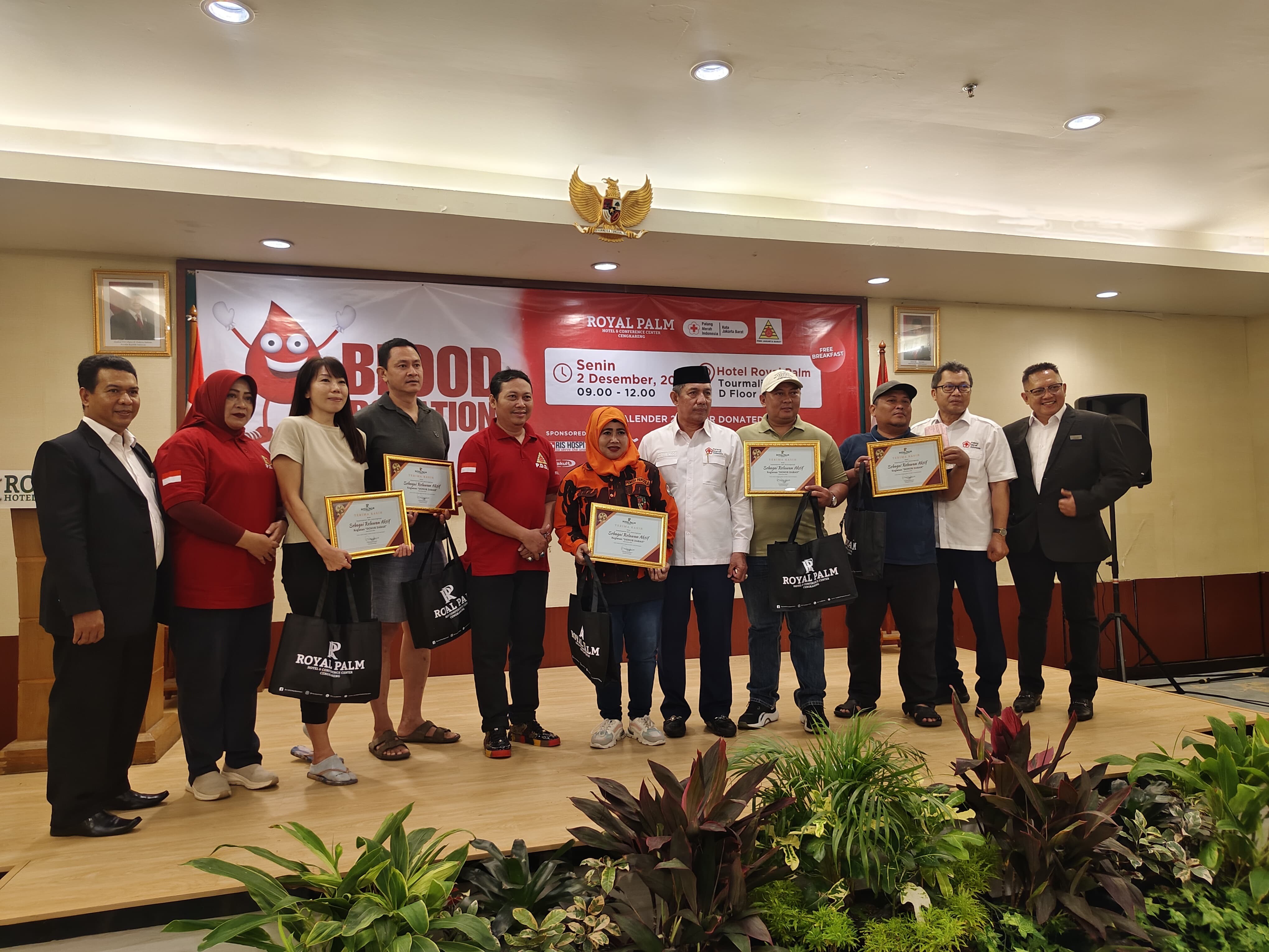Ikhtiar Wujudkan Gaya Hidup: PDDI Bersama Royal Palm Hotel Selenggarakan Donor Darah