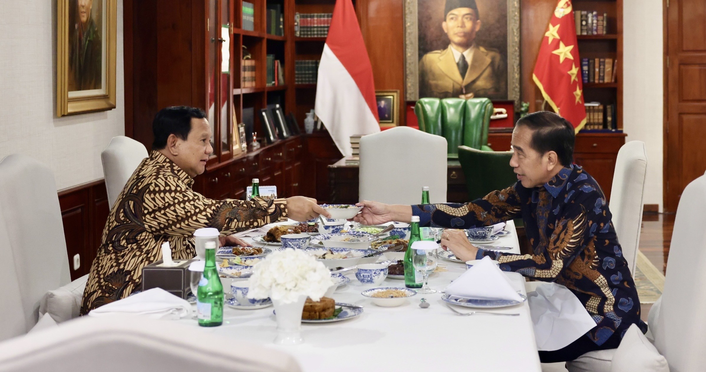 Kangen, Jokowi Kunjungi Prabowo
